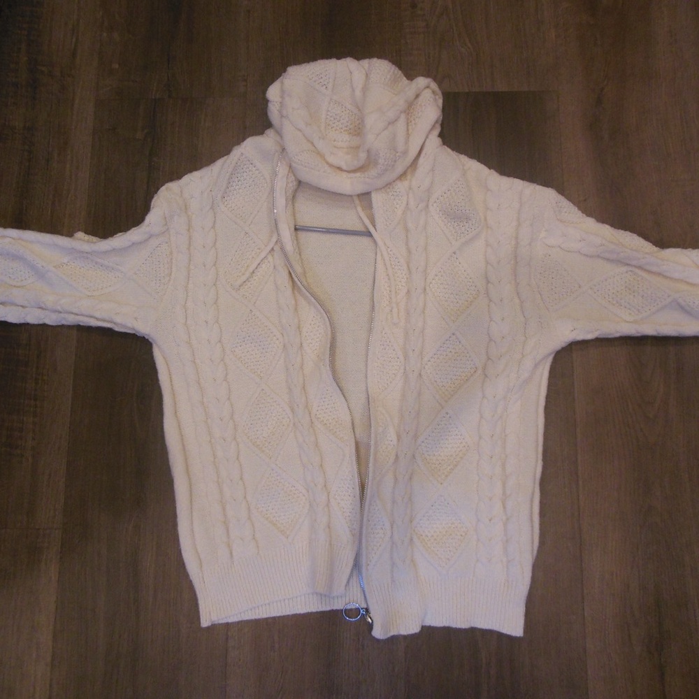 MLB Off-White Cable Knit Hooded Jacket